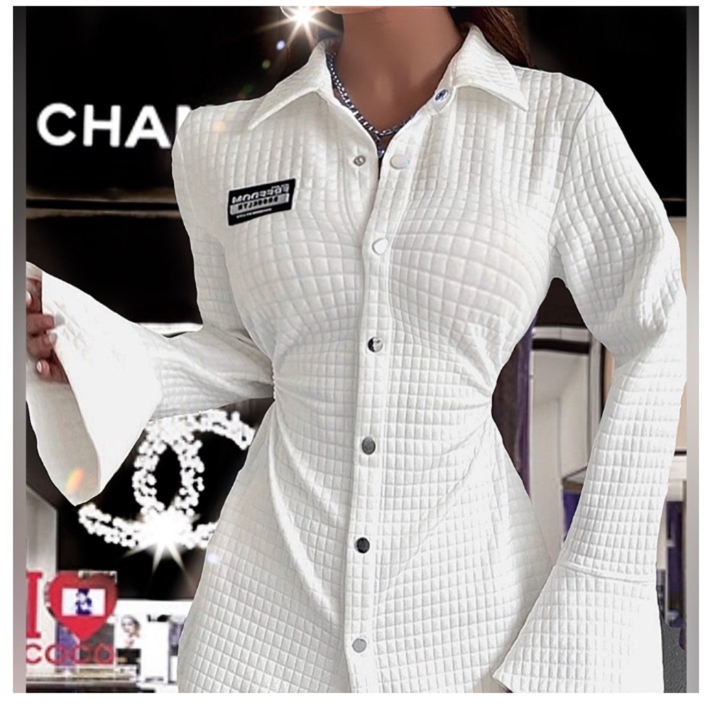 Chic Letter Patched  Flounce Sleeve Shirt Dress